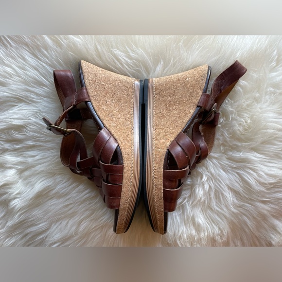 Clark’s Indigo Leather Wedge Sandal - Picture 4 of 8